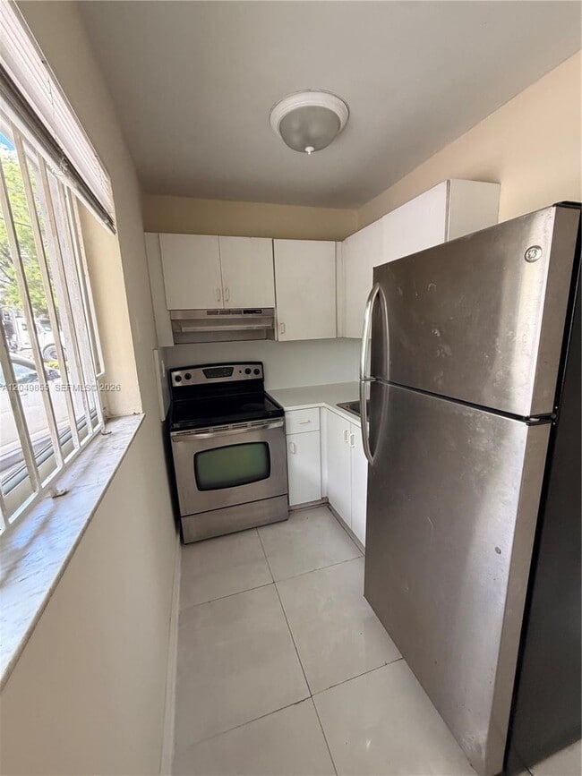 Photo - 1194 NW 19th Ave Unit 1