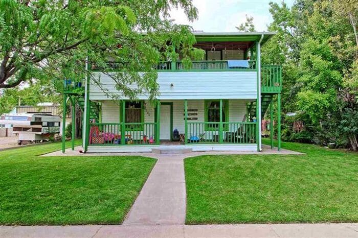 Charming 2-Bedroom Victorian Unit in the H... - Charming 2-Bedroom Victorian Unit in the H...