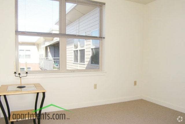 Habitación - Esther Short Commons