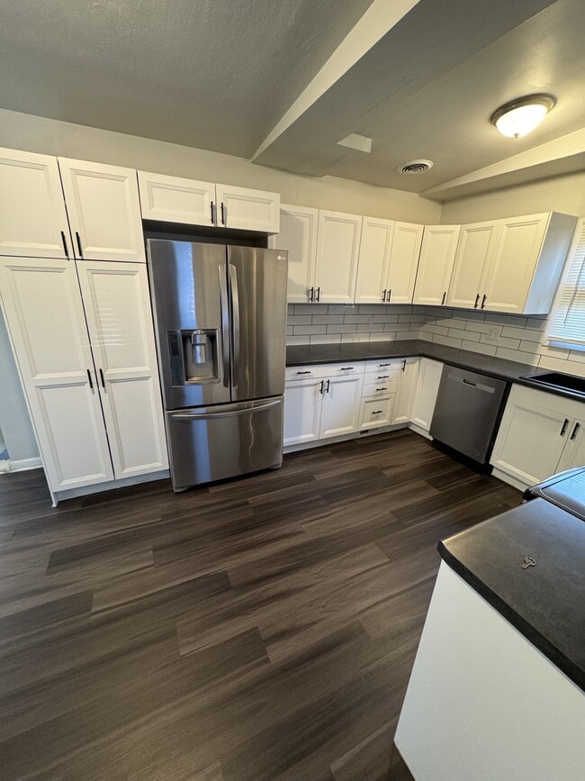 2605 Cedar St Unit 2605 Cedar Street