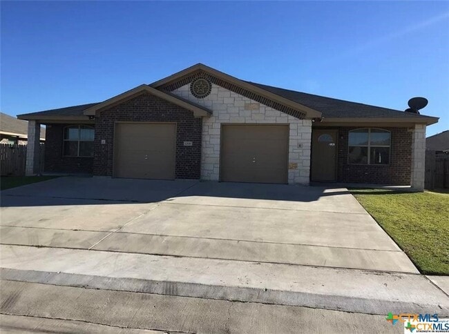 Building Photo - 1208 Cavalry Ln Rental