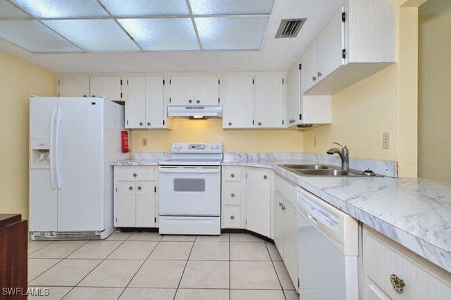 Photo - 4104 SE 12th Pl