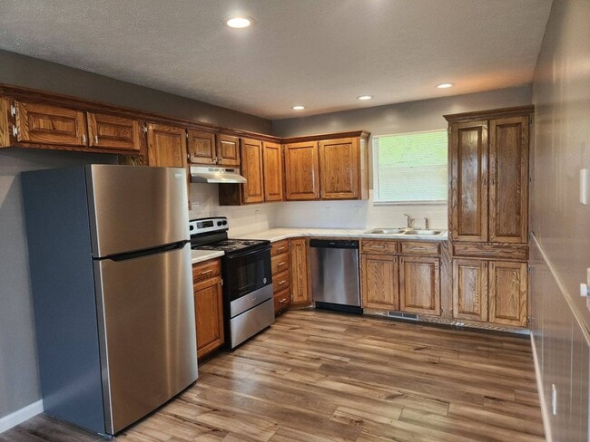 Photo - 717/719 McLean Court Unit 719