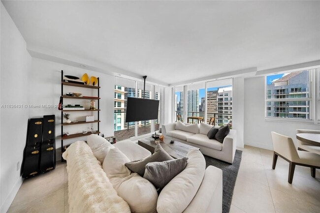 Photo - 1155 Brickell Bay Dr Condo