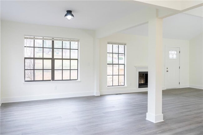 Building Photo - 5201 Sunset Trail Rental