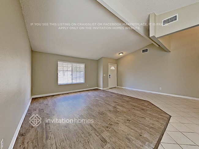 Photo - 2308 Lone Pine Dr