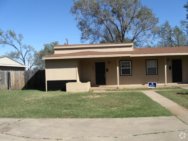 Building Photo - 4609 Belton Ave Rental