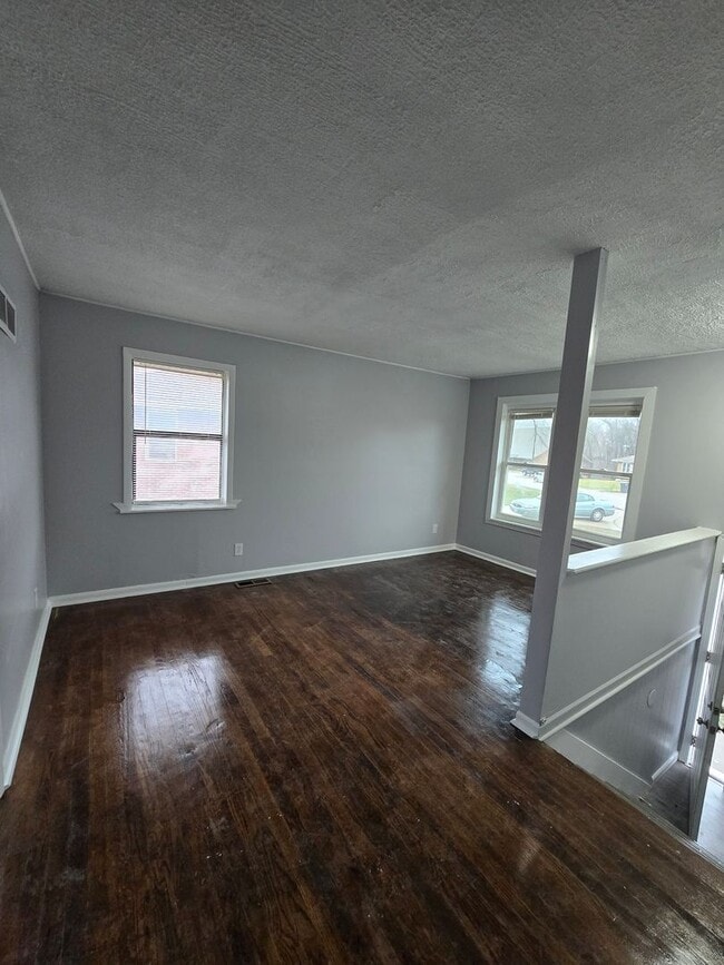 Photo - Renovated duplex