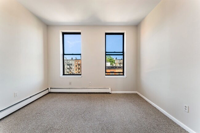 Photo - 809 Park Ave