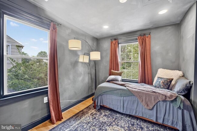 Photo - 6017 Inwood St