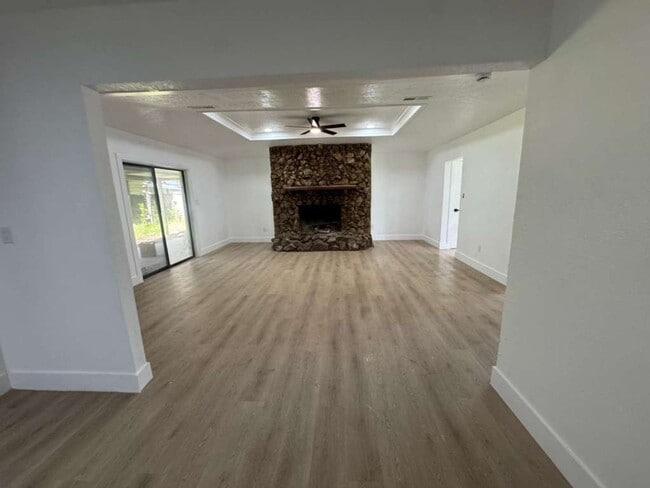 Photo - Gorgeous all renovated Home in Vidor, TX!.