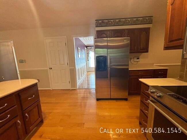 Photo - 5175 Lakeland Dr