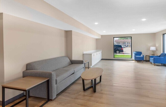 Furnished Studio-Longview