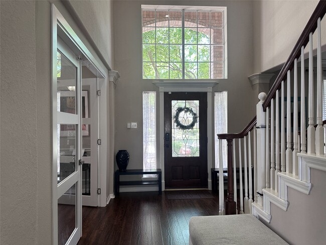 Photo - 1214 Peregrine Dr