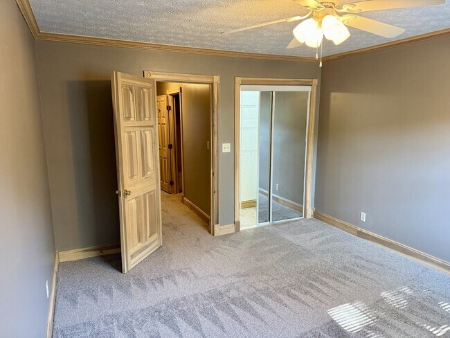 1616 Spring Valley Dr Unit Park Place 46