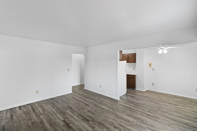 Photo - Pinckney Apartments