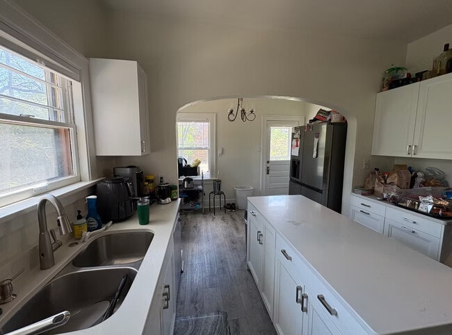 Photo - 607 W Green St