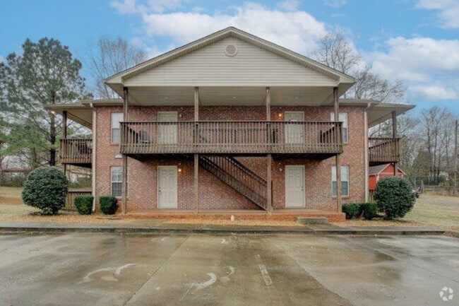 Building Photo - 1640 Golf Club Ln Rental