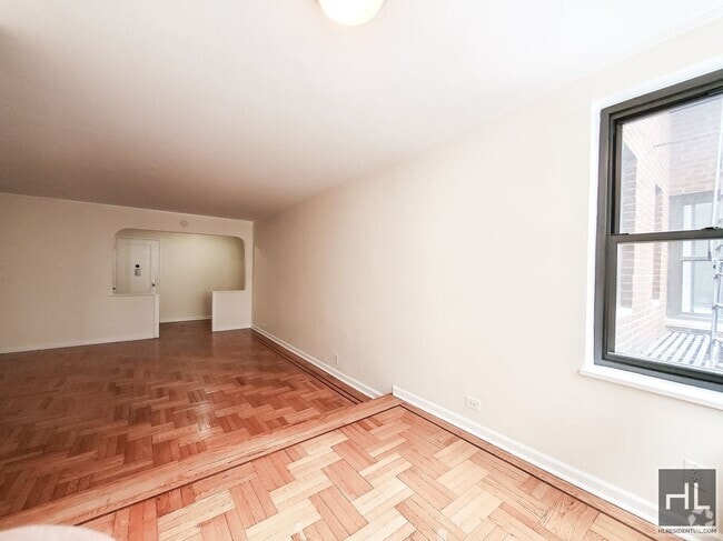 Building Photo - EAST 24 STREET Rental