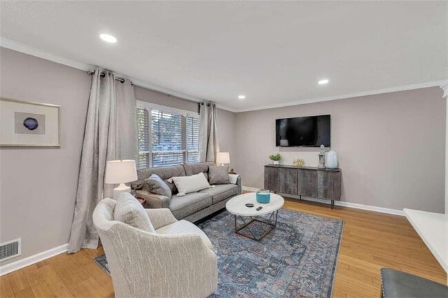 Photo - 5005 Maryland Dr