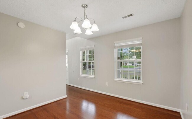 Photo - 5601 Skate Ct