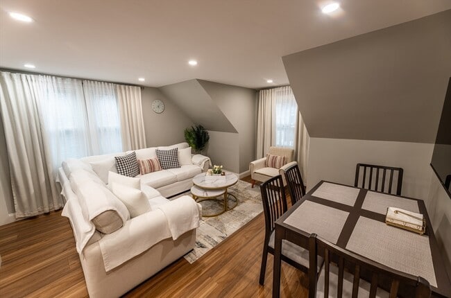 Photo - 32 Farmington St