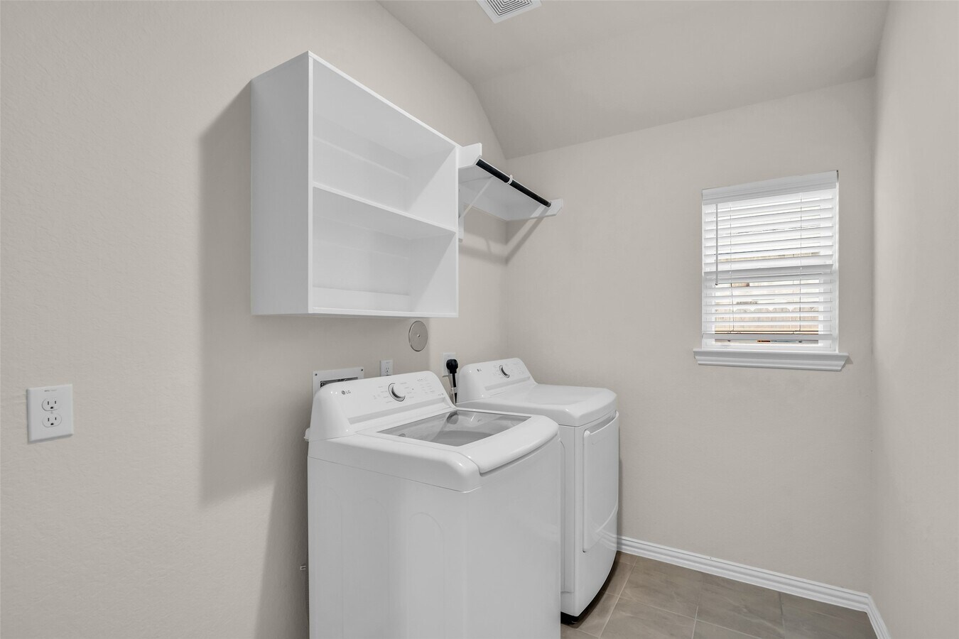 Photo - 19419 Valletta Green Dr