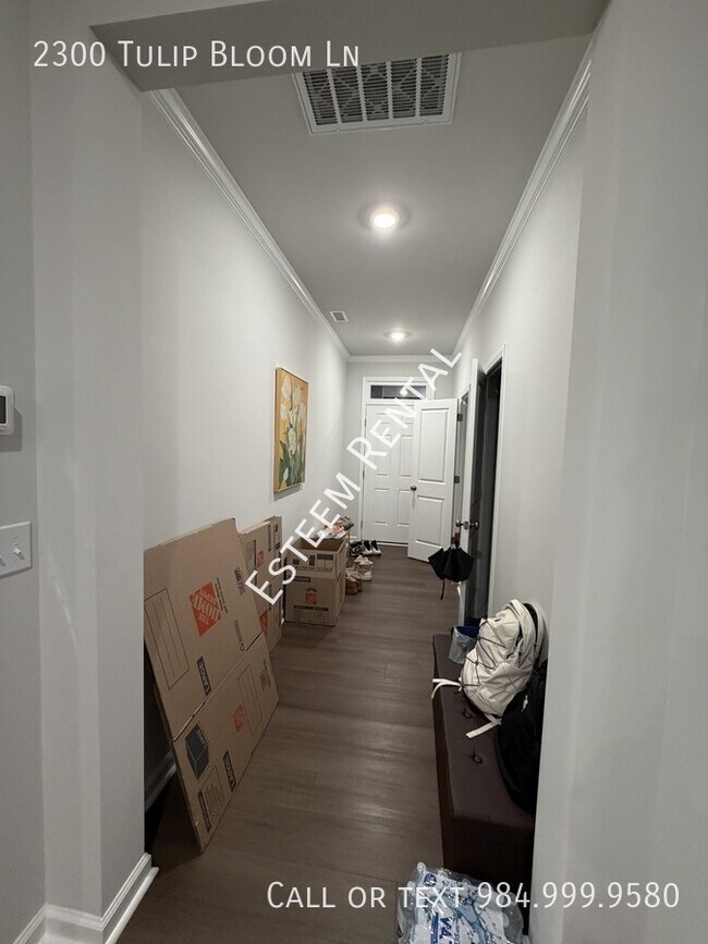 Photo - 2300 Tulip Bloom Ln