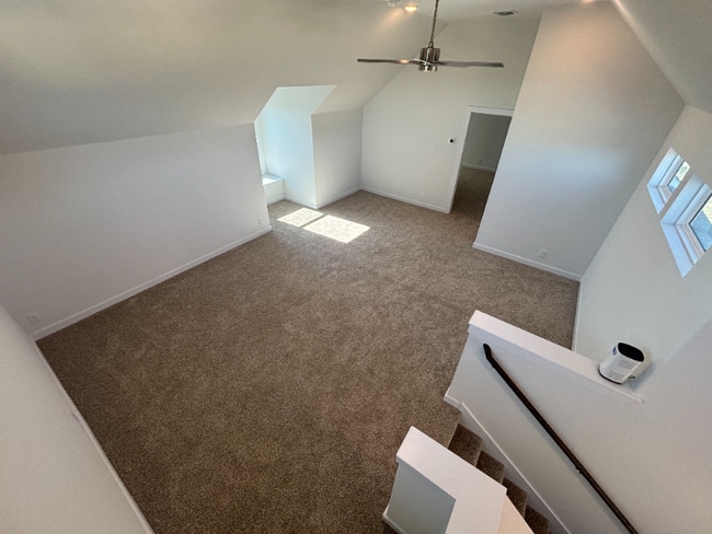 Photo - 9409 Chatside