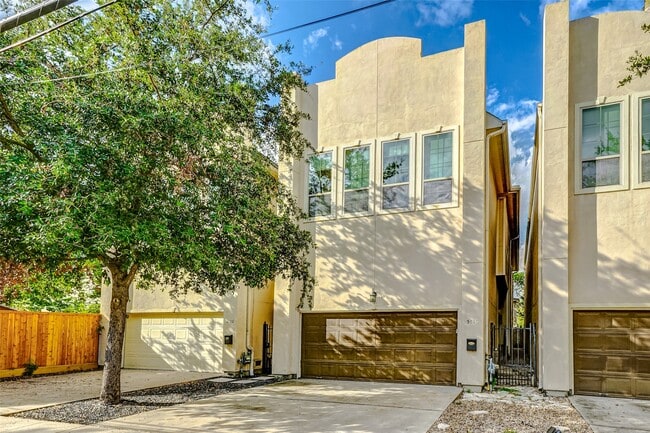 Photo - 5710 Darling St