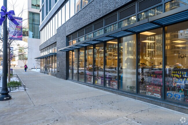 1559 Wilson Blvd - The Pierce