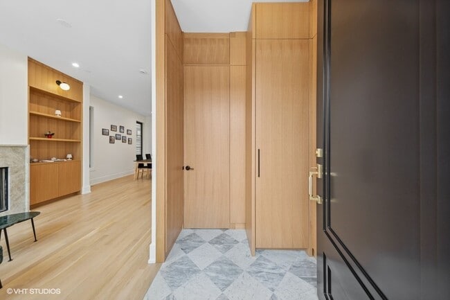 Photo - 1844 N Maud Ave