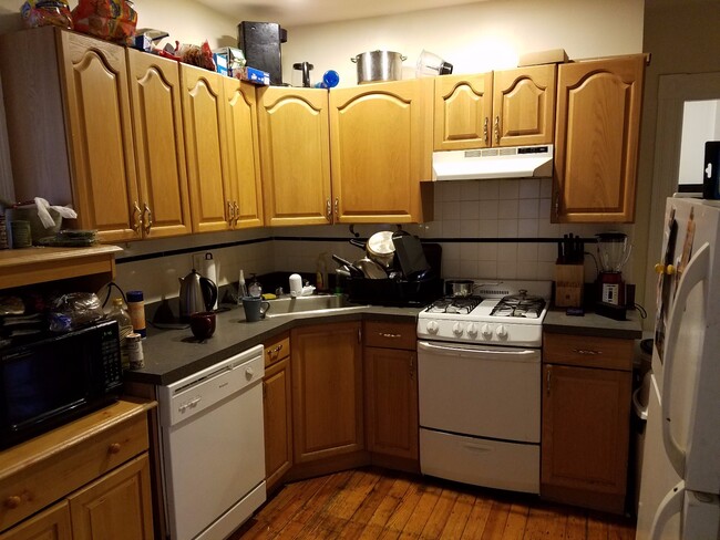 Photo - 25 Everett St Unit 2