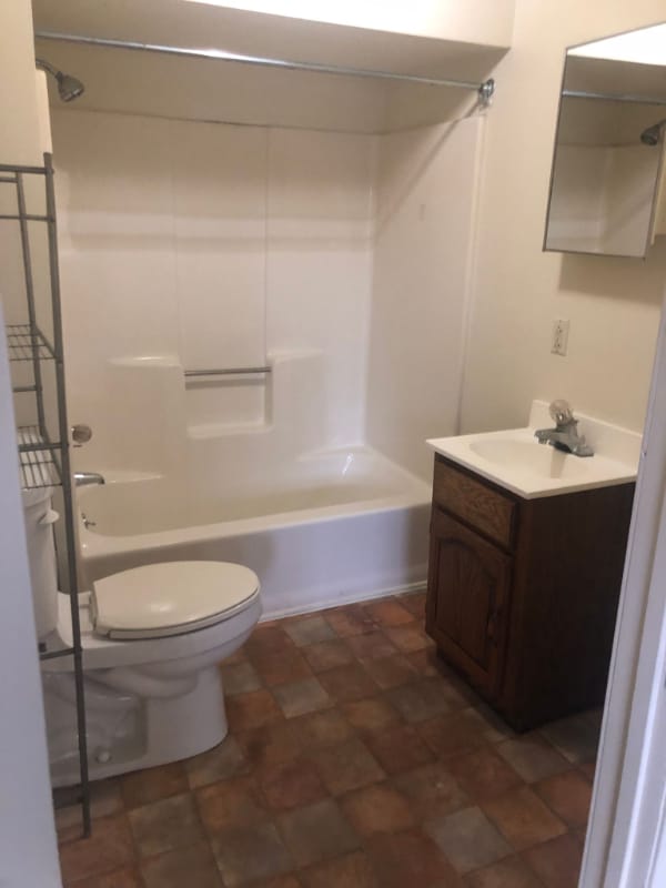 Photo - 9527 W Main St