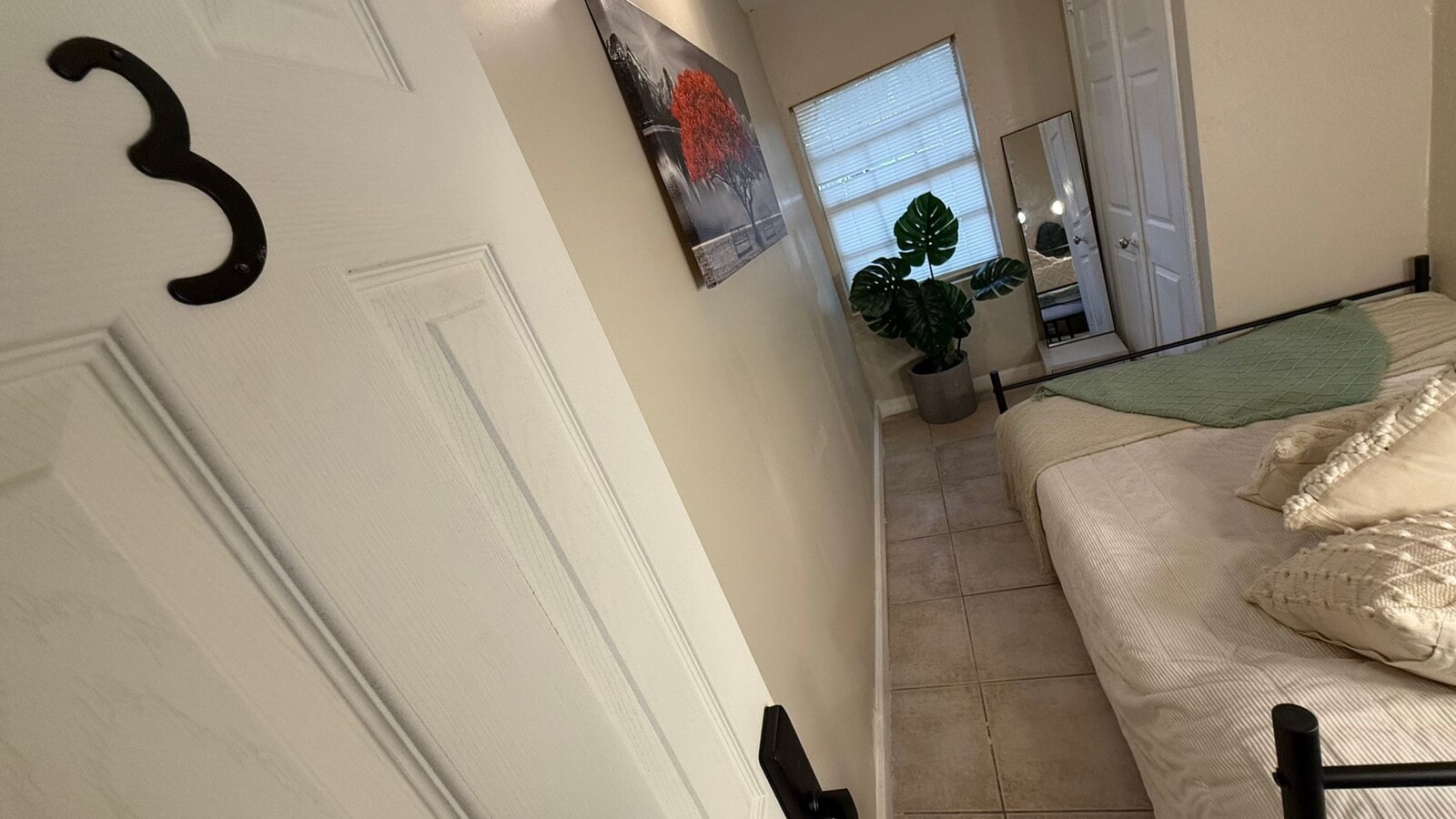 Photo - 1703 McCarthy Ave