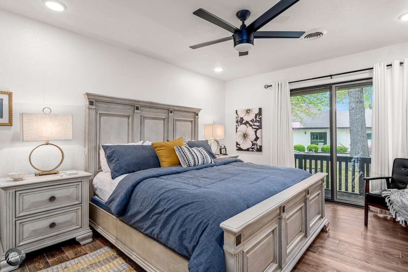 Photo - 30 Lunsford Ln Unit ID1241312P