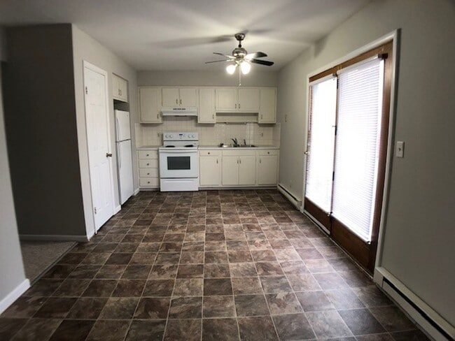 Photo - 9757-9763 Toth St. Bridgman Apartamento Unidad 9757