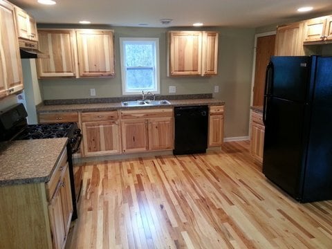 Photo - RENOVATED 3 bdrm/1.5 bath Farmhouse