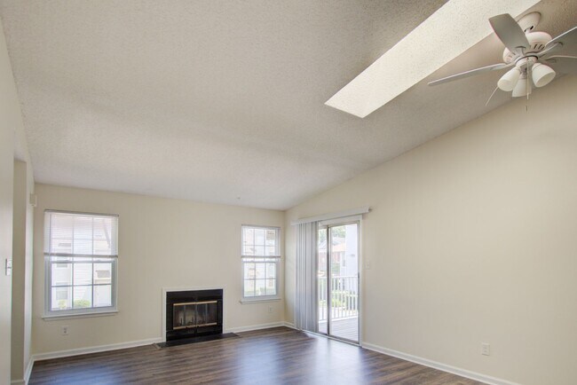 Photo - 2 Bedroom, 2 Bath Updated Condo, Newpointe...