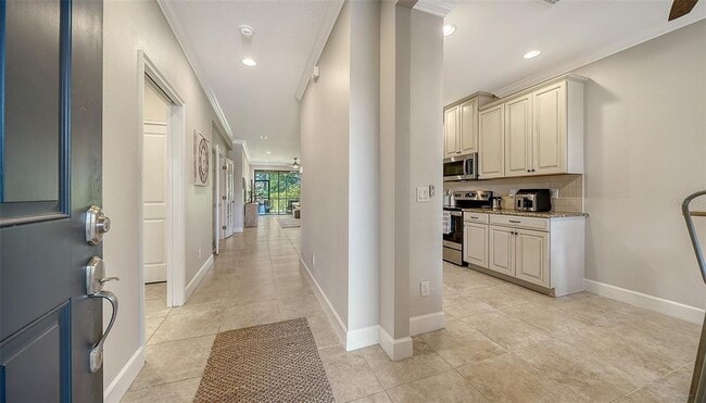 Photo - 13604 Messina Loop Unidad 103