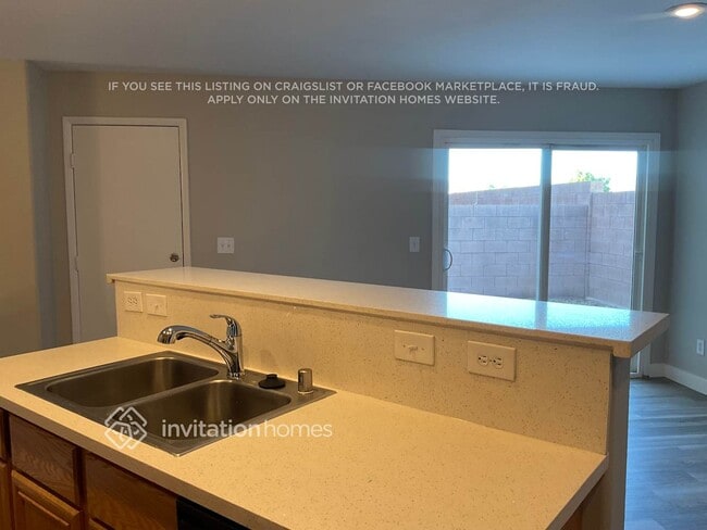 Photo - 4820 Golden Shimmer Ave