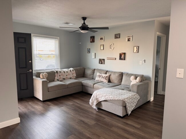 Photo - 135 Albany St