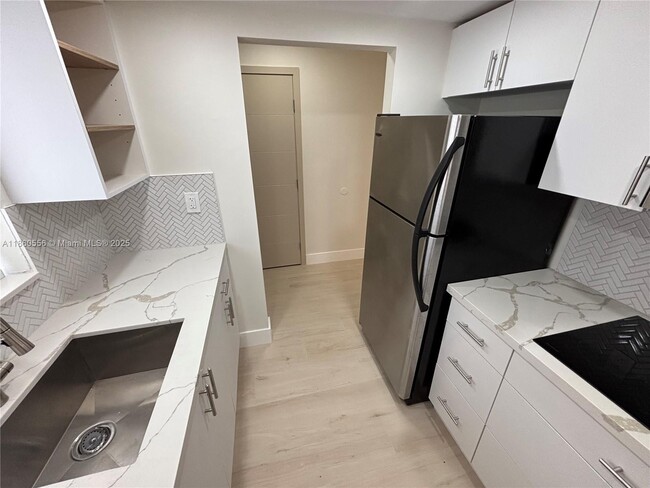 Building Photo - 8600 SW 109th Ave Unit 4-225 Rental