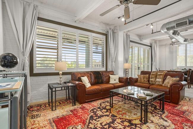 Photo - 831 S Flores St Unit 2201