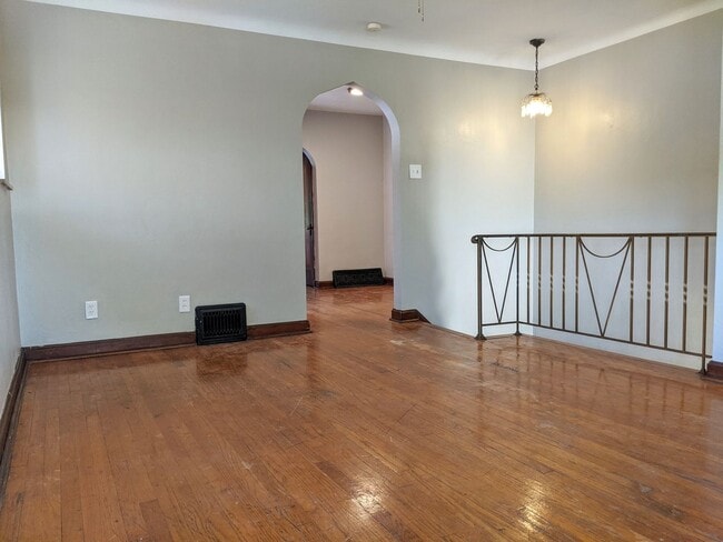 Photo - Tower Grove South - 1 Bedroom, 1 Bathroom Unit 3817 FL 2