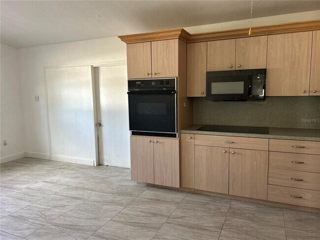 Photo - 3635 Lalani Blvd