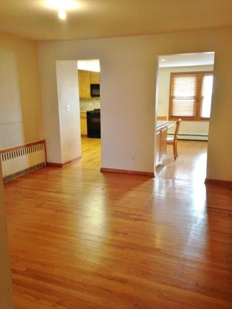 Photo - Plateau Avenue, Fort Lee, NJ 07024 - 2 BR 1 BA multi-family home Unit 1