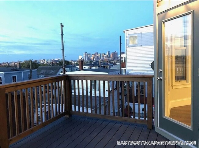 Photo - 249 Lexington St Unit 2