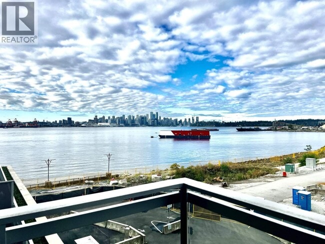 785 Harbour Wy Unité 4F