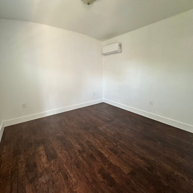 17201 NW 53rd Ave Unit 3